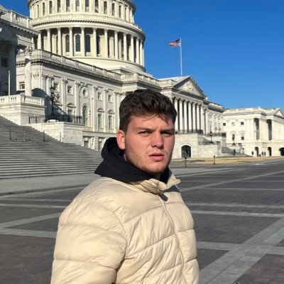 Landrea17282950's profile picture. 