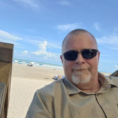 RoadsidePr70897's profile picture. MAGA USN Veteran. 🇺🇸 Trump 2024 NO DMs Pureblood! Proud deplorable. I'm proud to be garbage 🗑.