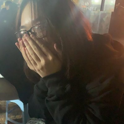 TiffanyCoo88509's profile picture. 