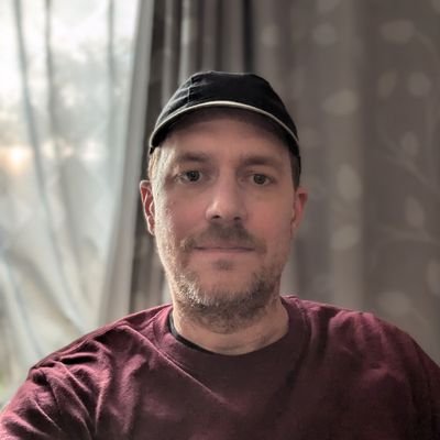 he/him • sober • vegan • leftist • hobby jogger • daily song