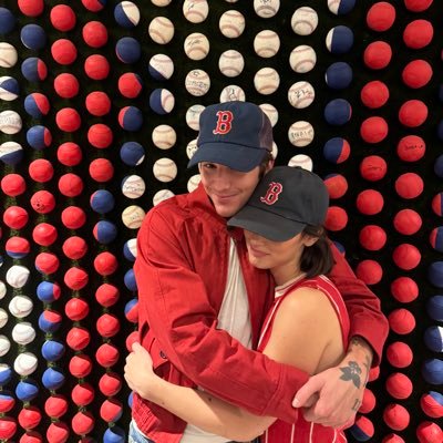 slipfastfaith's profile picture. just a girl that loves concerts and music❕