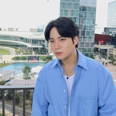 ritsukauee's profile picture. 아티즈는 내 인생이야. 🤍 @ateezofficial
