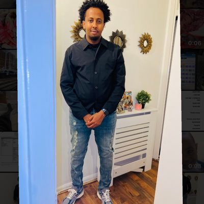 mohamoud00's profile picture. 