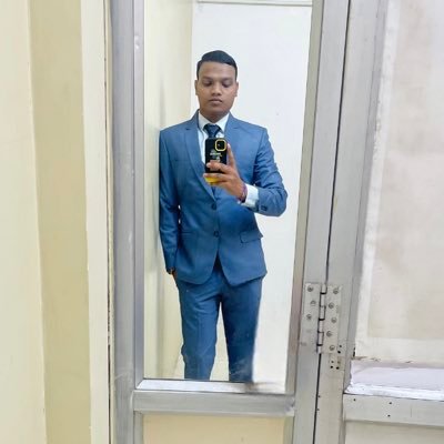 MidhunManny's profile picture. Medic ⚕ All in mind is #Nmatch2025