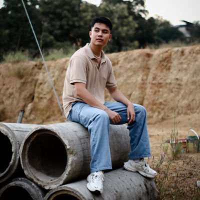 Pito0ong's profile picture. Master of None.