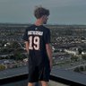 Burtzyy__'s profile picture. 17 | Canadian | Streamer/Content creator