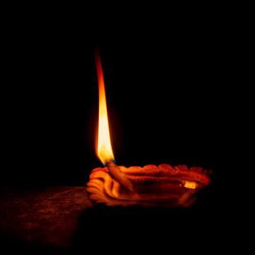 FaUtJrOeSyHeIe's profile picture. 🏏📚🖥🍛🎧📱