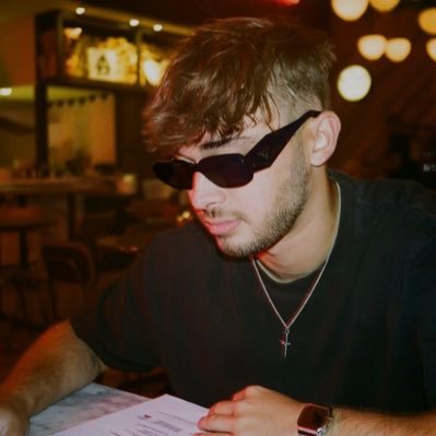 georgesmlth_'s profile picture. 