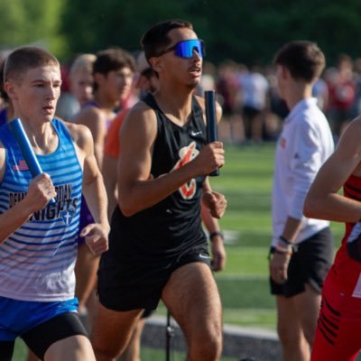 Andrean High School 2025 xc/tf runner email 📧 - manolomellouk7@outlook.com