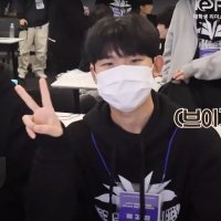 AlexRyoo (@lyugang74244279) 's Twitter Profile Photo AlexRyoo (@lyugang74244279) 's Twitter Profile Photo