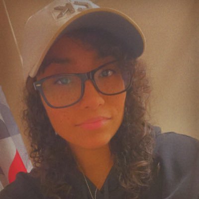 ✨Just an average, insecure and slightly awkward/shy girl living life. :) ✨ 28 ✨ Snapchat: smarrero12 ✨ IG: shay_marrero✨