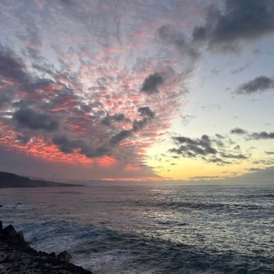 Leo_jph's profile picture. no olvides que los años que tienes, en realidad, son los años que ya no tienes; los únicos años que tienes son los que te faltan por vivir.