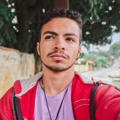 🎥 Editor de vídeos || 📌 +20 milhões de visualizações com minhas edições || 🐍 Libertário.
💰 Bitcoin é na Mooze, use o cupom