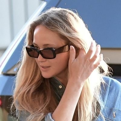 bchmps's profile picture. peeta mellark is my man!!