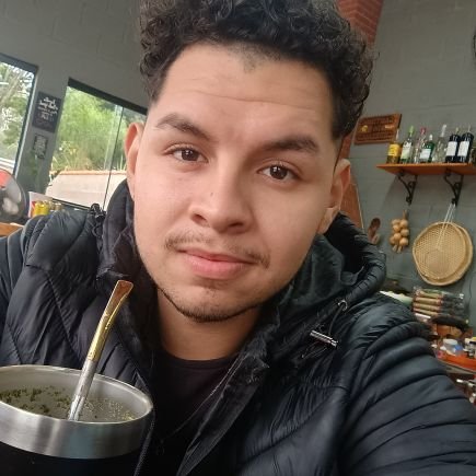 menino agro que é apaixonado pela namorada fisioterapeuta💙16/08💙