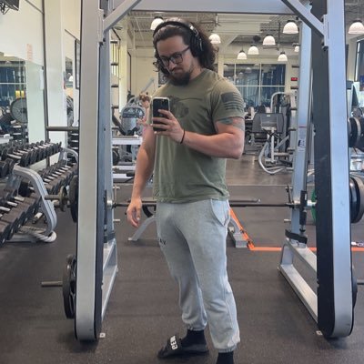 Mr_Brinton's profile picture. 