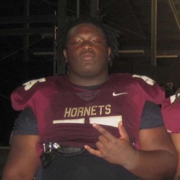Rio 29, DT/NG, 3.5 GPA, 5’10 280, Track n Field athlete| Samuraahmed1@gmail.com| Phone number: (614)-397-8001