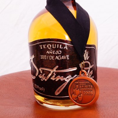 cc_jc2's profile picture. Haciendo el mejor tequila del Mundo, TEQUILA DISTINGUIDO