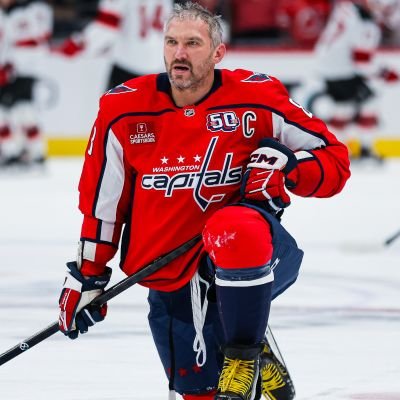 KarutNitsuj's profile picture. 