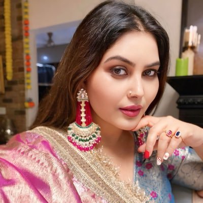 Fashion Model!Brand Ambassador of ShriBskk Brand Ambassador of ShaadiGhar Varanasi Facebook link- https://t.co/OjsY9N7ZbY