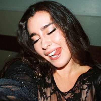 Arely✨ Profile