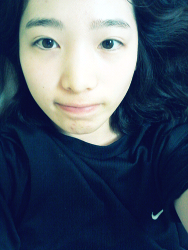 kimjihyunz's profile picture. 22살/핸드폰/한남대 경영정보학과/MIS/음악듣기/사진찍기 ^.^