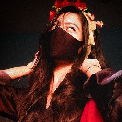 ayesha95471's profile picture. MoOn is aLone but stiLL sHine🌸