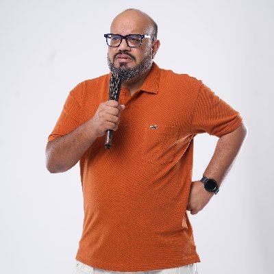 Stand up Comedian - Tamil & English. For booking please contact Rabhinder@gmail.com ;
former blue tick