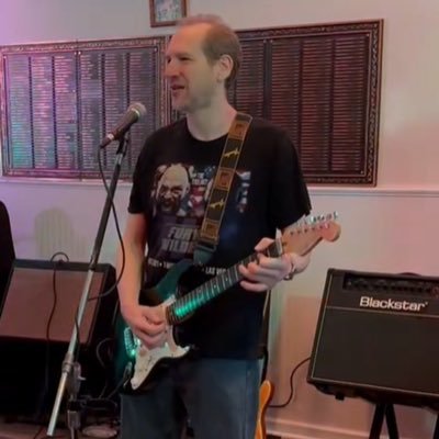 SmelodiesOG, known as simply Smelodies has been described as the Bob Dylan of boxing, the Eric Clapton of cessna videos, and the OG of Twitter