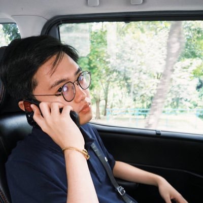 jaysrmnt_'s profile picture. the universe conspires to make it happen