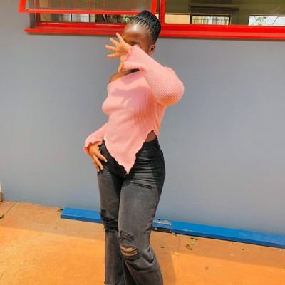 Munzhele1Pfunzo's profile picture. Loving person ❤️