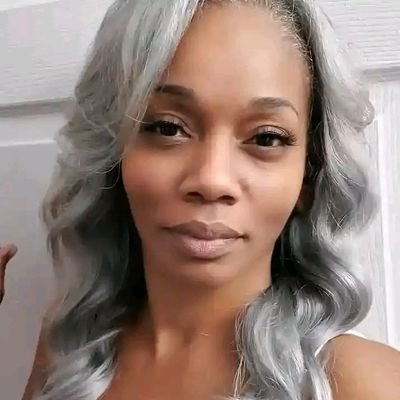 Norapottss's profile picture. NEW BACK UP PAGE
kingdom builder! God makes me feel special