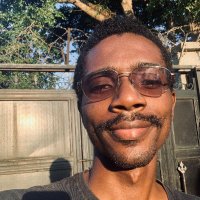 Keside Ezeala (@shrtlsmnky) 's Twitter Profile