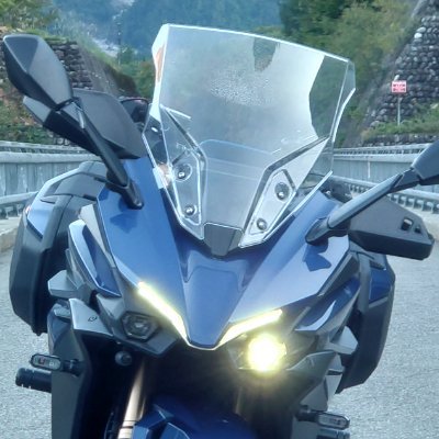 日常メモ。
いい年して二輪に乗り出しました。楽しい。
一台目 YZF-R3(納車2021/04/18~2022/09/10)
二台目 GSX-S1000GT(納車2022/10/08~)
三台目 アドレス125(納車2023/9/15〜)
楽しいが一番。