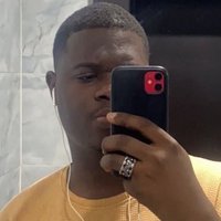 E. (@excelwithanedge) 's Twitter Profile