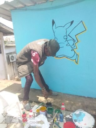Ma fantasmagorie me projette de vivre reclus dans un monde abject... Je suis auteur bantou du Gabon je recherche maison Édition... +24165659779
