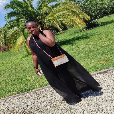 Mamoosh_C's profile picture. 1.Girl guide aka Life Coach
2.Seeker of clarity
https://t.co/ich0YnPLh6 rata mageu
https://t.co/Nh3rKLmtwB
5.Passionate about business growth
6.Mother not Wife