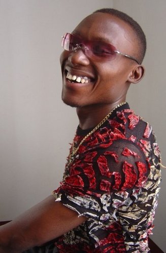 Recording Artist | Song Writer | Film Scorer | Loves Photography