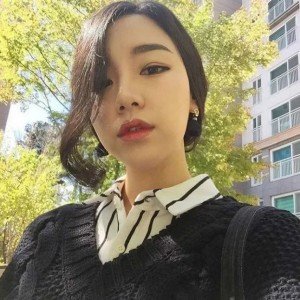 chunyh571865's profile picture. 