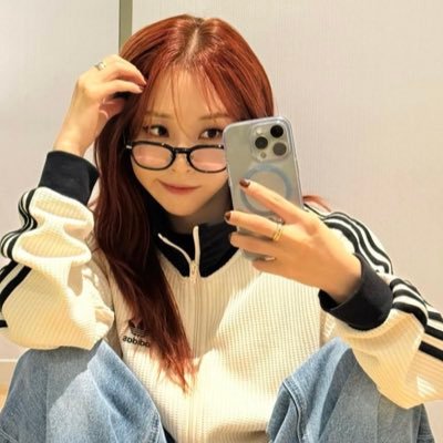 munhaemgu_'s profile picture. 사랑은 아껴쓰는 게 아닙니다