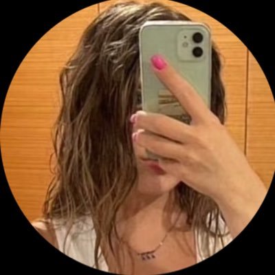 lambayapufdemee's profile picture. Dünyadaki en iyi şeyin ben olduğunu biliyorum