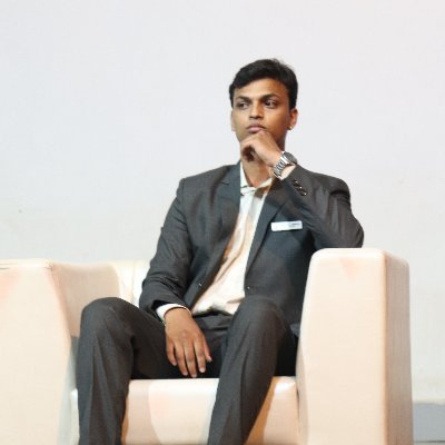 lonkar_vedant's profile picture. Growth master.
building loopspace