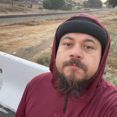 Beans4Prez's profile picture. YNWA
Just another Twittiot..