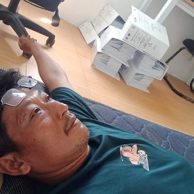 budi_santo10233's profile picture. 