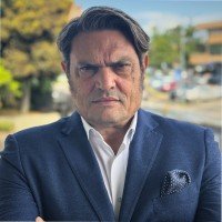 Founder & CEO - Digital Philosopher - Inventor
#Cyberintelligence #DataIntelligence #AI #GreenData #Innovation #Data #BigData