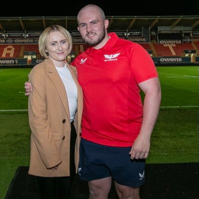 Ieuan❤️•28•🏴•Rex🐾•Cover Supervisor at Abersychan School •BA(Hons) Sports Leadership & Development👩🎓•Endometriosis🎗️
