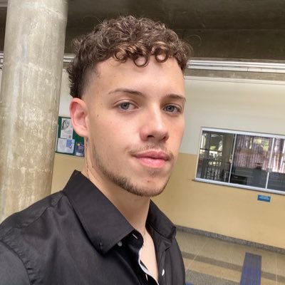 muhmuniz's profile image