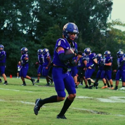Unoja1's profile picture. | Wr/Db/Lb 6’0|3.0 Gpa | wood 🦁🦁| Email: 06totertot@gmail.com NCAA ID: 2307952670