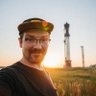 spencertetik's profile picture. motion designer - dad - 🚀⚡️ video editor // animator for @erdayastronaut