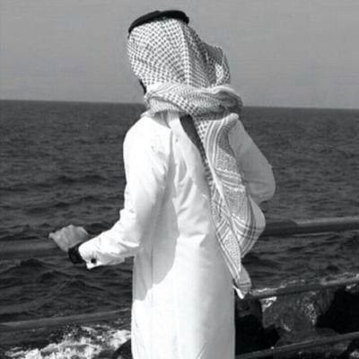 ان غبت ؟ خلوني على راحتي شوي
احس فيّ بعدي عن الناس خييره .